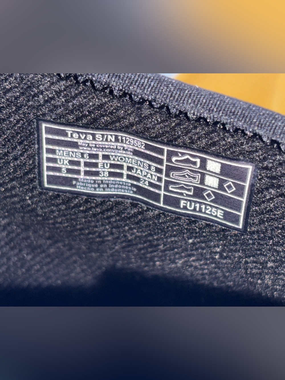 Teva ReEmber Moc Black Slip On Shoes Men’s 6 Women’s 8 Quilted - Picture 4 of 8